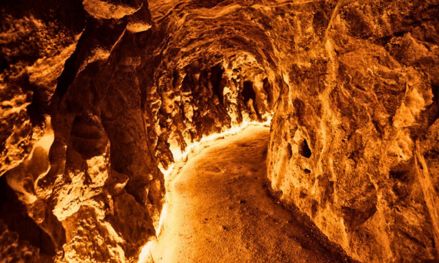 Γερμανία: Ανακαλύφθηκε «δρόμος» προς το 99,999% των αποθεμάτων χρυσού της Γης