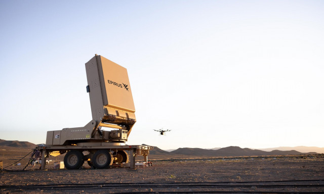 Ηλεκτρομαγνητικό όπλο καταστρέφει σμήνος drones σε δευτερόλεπτα - Το υπερόπλο με το ελληνικό όνομα