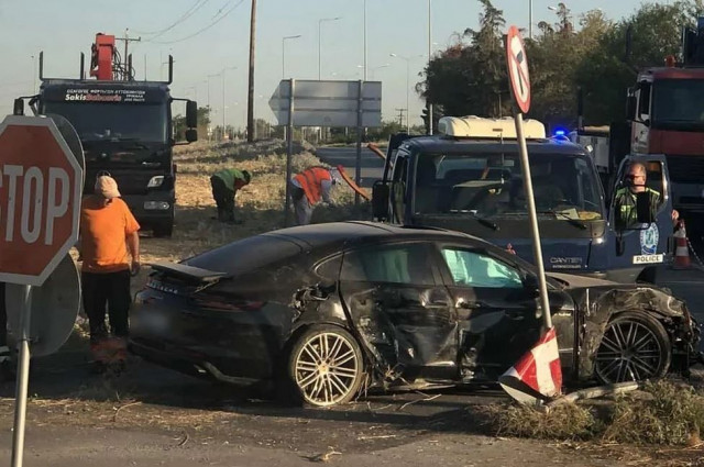 Θέρμη: Σε 45χρονη γυναίκα οδηγό ανήκει η Porsche - Αναζητείται για να καταθέσει