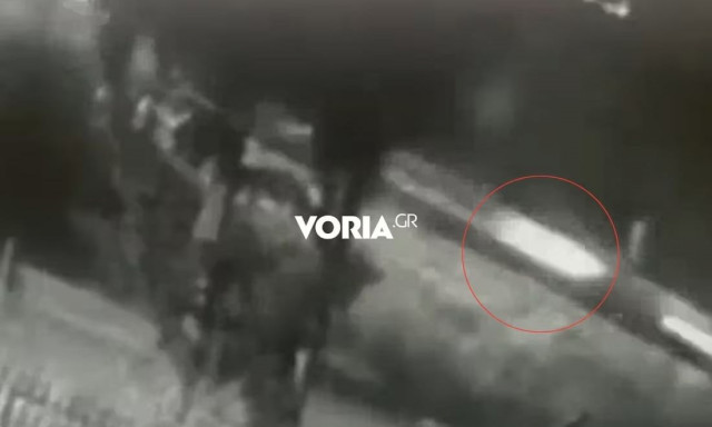 Βίντεο-ντοκουμέντο με την Porsche να τρέχει στη Μουδανιών λίγο πριν τη σύγκρουση