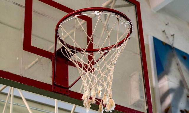 Αποκλειστικό: Μπασκέτα υποχώρησε και τραυμάτισε 16χρονο στου Ζωγράφου