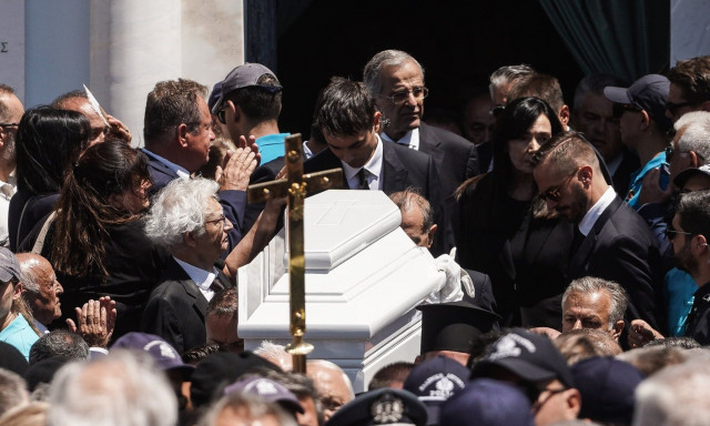 Αντώνης Σαμαράς για Λένα: «Είμαστε ευγνώμονες για την συμπαράστασή σας στο βαθύτατο πένθος μας»