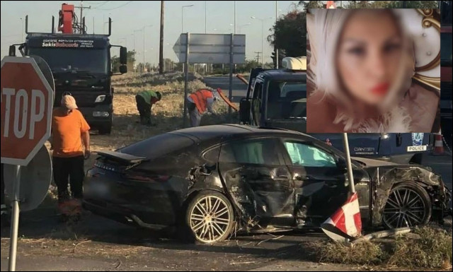 Θέρμη: Οι αντιφάσεις της πλευράς της 45χρονης για το τροχαίο με την Porsche - Ήταν εκείνη η οδηγός;