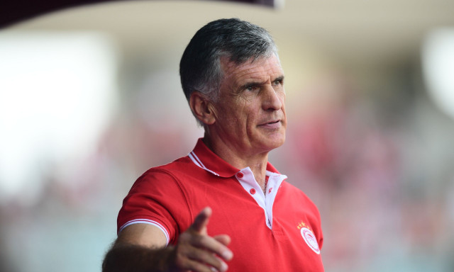 Super League, Βόλος - Ολυμπιακός: Έκπληξη από Μεντιλίμπαρ - Η «ερυθρόλευκη» ενδεκάδα