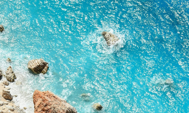 Πήλιο: Πατέρας καταγγέλλει ερωτικές πράξεις γυμνιστών μετά από καβγά σε παραλία