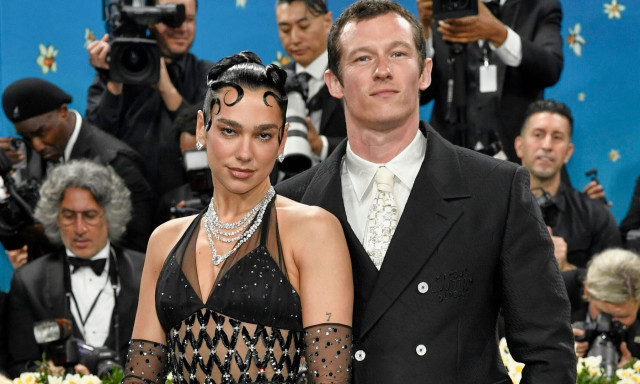 Dua Lipa & Callum Turner: Από τον έρωτα στην επιχειρηματικότητα - Ίδρυσαν εταιρεία παραγωγής
