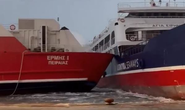 Ηγουμενίτσα: Έσπασαν οι κάβοι και συγκρούστηκαν δύο πλοία στο λιμάνι (video)