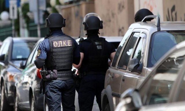 Κρήτη: Εξαρθρώθηκε κύκλωμα «σούπερ μαρκετ» με ναρκωτικά, όπλα και προστασία