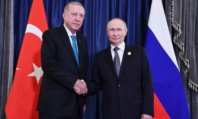 Σαγκάη: Συνάντηση Πούτιν-Ερντογάν με... ανταλλαγή φιλοφρονήσεων