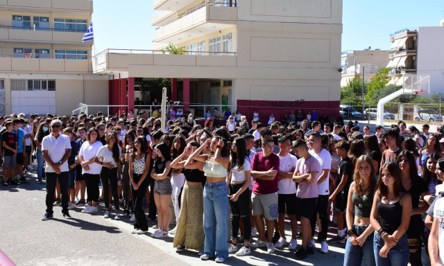 Σχολεία: Πότε χτυπάει το πρώτο κουδούνι - Οι αργίες για την ερχόμενη σχολική χρονιά