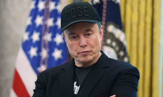 Ο Έλον Μασκ κρούει τον κώδωνα της υπαρξιακής απειλής: «Ο θάνατος της Ελλάδας», ανέβασε στο Χ