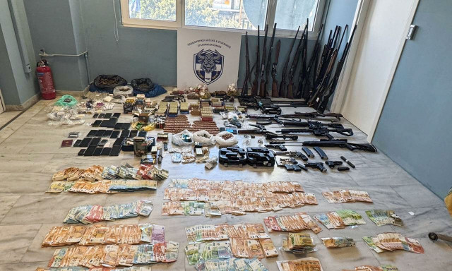 Μαφία της Κρήτης: Αποκαλυπτικοί διάλογοι - «Είμαι ένα πάρκινγκ που πουλάει ναρκωτικά»