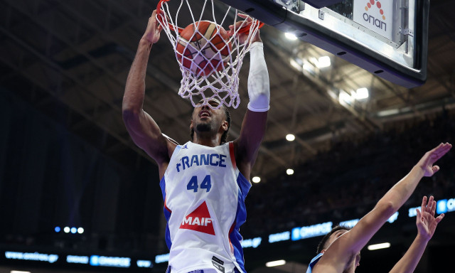 Eurobasket 2025: Σημαντική απώλεια για τη Γαλλία - Νοκ άουτ ο Άλεξ Σαρ