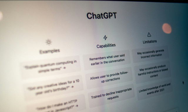 «Έπεσε» το ChatGPT αφήνοντας εκατομμύρια χρήστες σε όλο τον κόσμο χωρίς πρόσβαση