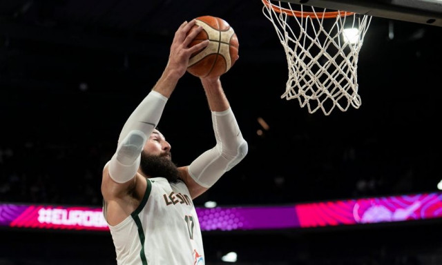 Eurobasket 2025: Η πληγωμένη Λιθουανία «λύγισε» στο τέλος την αδιάφορη Σουηδία