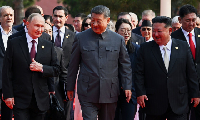 Ανοιχτό μικρόφωνο «έπιασε» τη συζήτηση Πούτιν-Σι Τζινπίνγκ - Έλεγαν για μεταμοσχεύσεις και αθανασία