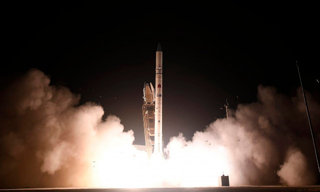 To Ισραήλ εκτόξευσε πύραυλο με στρατιωτικό δορυφόρο