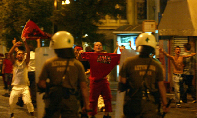 Ο Ελληνοαλβανικός «πόλεμος» στους δρόμους το 2004