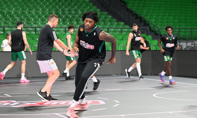 Παναθηναϊκός AKTOR - Χολμς: «Γίνομαι καλύτερος κάθε μέρα, θέλω να είμαι από τους κορυφαίους»