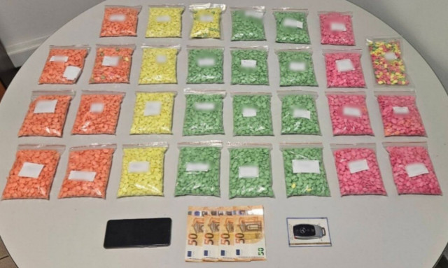 Θεσσαλονίκη: Συνελήφθη 55χρονος για διακίνηση ναρκωτικών - Είχε στην κατοχή του χιλιάδες Ecstasy