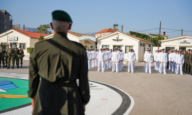 Ένοπλες Δυνάμεις: Αυξάνονται οι μισθοί στους τρεις κλάδους-Το νέο μισθολόγιο και το «μοντέλο» Δένδια