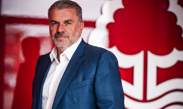 Ποστέκογλου: «Είμαι περήφανος Έλληνας» - Τι δήλωσε για τον Βαγγέλη Μαρινάκη