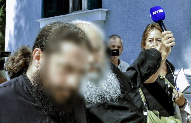 Ηγούμενος Μονής Μεγάλου Σπηλαίου: Έσπρωξε βίαια το μικρόφωνο δημοσιογράφου