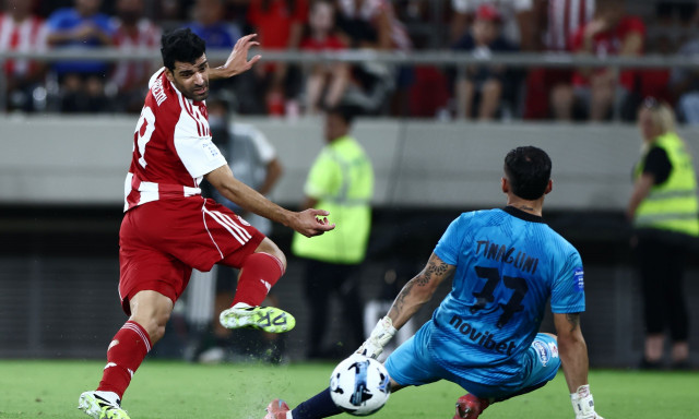 LIVE Ολυμπιακός - Πανσερραϊκός 5-0 (τελικό): Έκαναν το «3 στα 3» οι «ερυθρόλευκοι» στη Super League