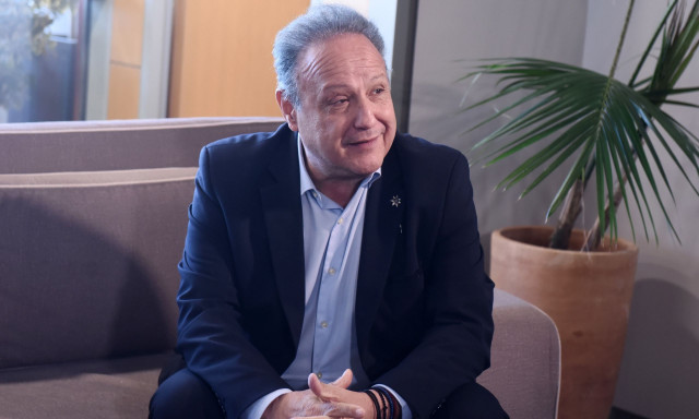 Θύμα απάτης ο δήμαρχος Θεσσαλονίκης: Έκαναν fake λογαριασμό με το όνομα του στο TikTok