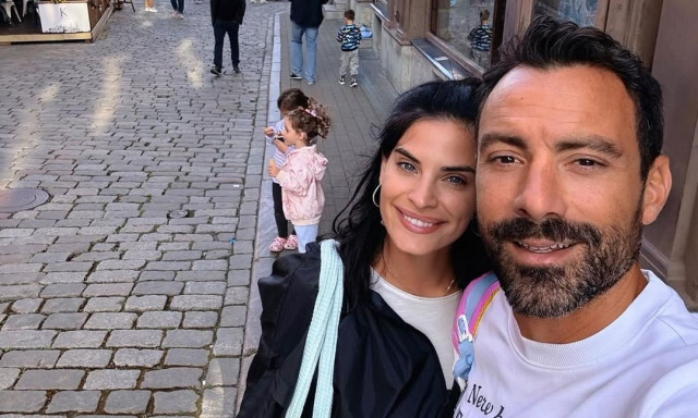 Η συγκίνηση του Σάκη Τανιμανίδη καμαρώνοντας την κόρη του να κάνει ποδήλατο – Δείτε βίντεο