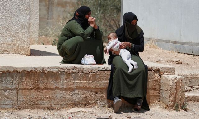 Συρία: Δέκα παιδιά και τρεις γυναίκες επαναπατρίστηκαν στη Γαλλία από καταυλισμούς τζιχαντιστών