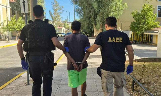 Αιγάλεω: Ο 32χρονος που συνελήφθη για την σεξουαλική επίθεση είναι ο εμπρηστής του Υμηττού