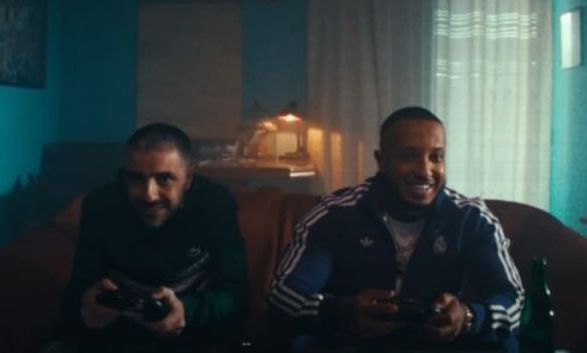 ΛΕΞ και Light έκαναν βίντεοκλιπ - Τι σημαίνει το Capo Dei Capi