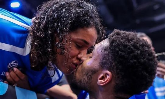 Η ΕΛ.ΑΣ. επικοινώνησε με την οικογένεια Αντετοκούνμπο για τα απειλητικά μηνύματα στην Μαράια