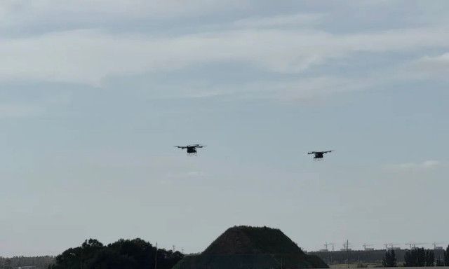 Ιπτάμενα αυτοκίνητα συγκρούστηκαν στον αέρα στην Κίνα - Βίντεο