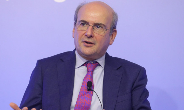 Συνάντηση κορυφής Κυβέρνησης με βιομηχάνους για τη βελτίωση της ανταγωνιστικότητας