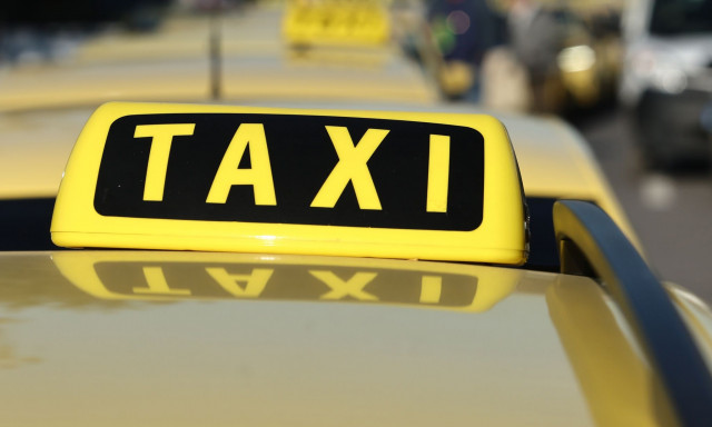 Χανιά: Γυναίκα οδηγός ταξί έπεσε θύμα επίθεσης από πελάτη - Την έδεσε με σχοινί και την εγκατέλειψε