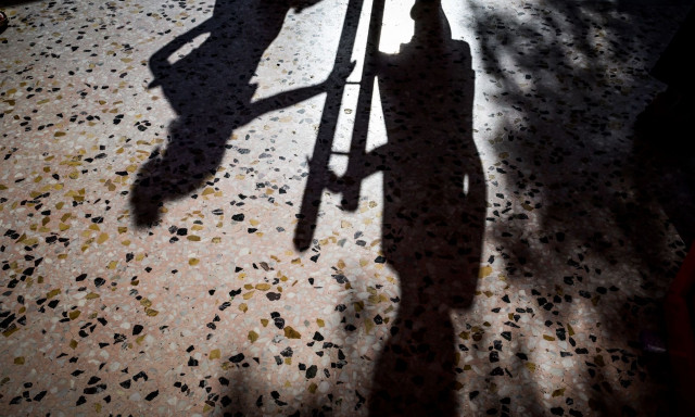 Άλιμος: Συνελήφθη 17χρονος για τον ξυλοδαρμό 15χρονου - «Του άνοιξαν τη μύτη», είπε ο διευθυντή