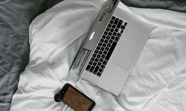 Τεχνητή Νοημοσύνη στην ελληνική φιλοξενία: Πώς μεταμορφώνει το ταξίδι και τη διαμονή