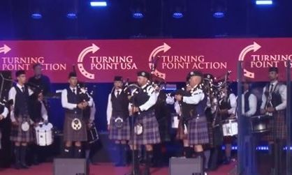 Κηδεία Τσάρλι Κερκ: Η τελετή ξεκίνησε με τον ήχο της γκάιντας - Δείτε βίντεο