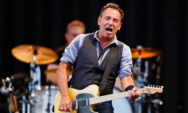 Bruce Springsteen: Το «αφεντικό» της ροκ έγινε 76 ετών - Οι 10 κορυφαίες στιγμές στην καριέρα του