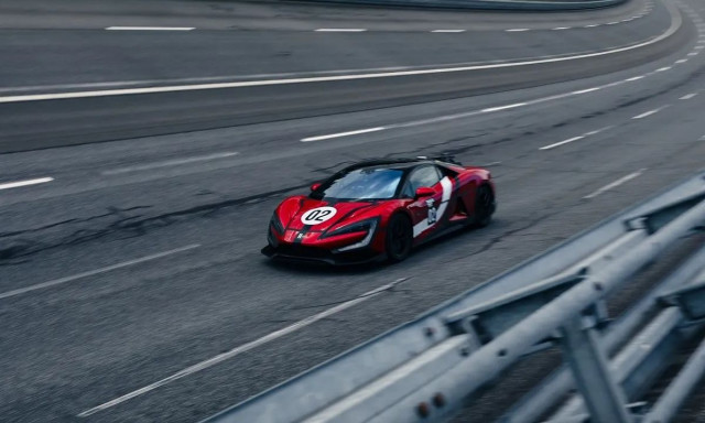 Το ταχύτερο αυτοκίνητο παραγωγής ανήκει στη BYD και είναι ηλεκτρικό