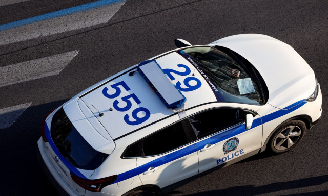 Μεταμόρφωση: Άγρια συμπλοκή 20 ατόμων για ένα «Τι με κοιτάς» ξεκίνησε ο καυγάς - Τέσσερις τραυματίες