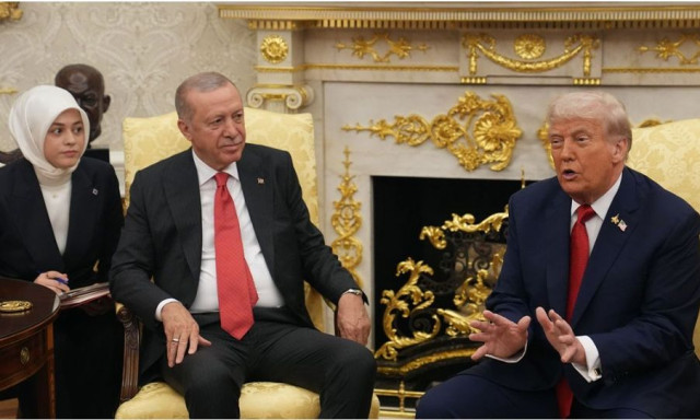 Τραμπ - Ερντογάν στον Λευκό Οίκο: «Είμαστε φίλοι πολλά χρόνια, θέλουν να αγοράσουν F-16 και F-35»