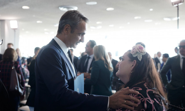 Κυριάκος Μητσοτάκης: «Εξετάζουμε σοβαρά την απαγόρευση χρήσης social media από παιδιά»