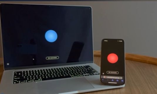 Βίντεο από το μέλλον; Δύο προσομοιωτές ενώ μιλούν σαν άνθρωποι, αλλάζουν γλώσσα