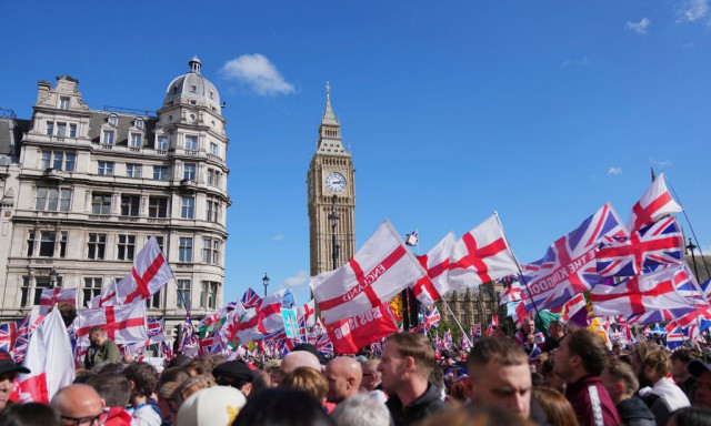 Βρετανία - Η απάντηση του Στάρμερ στο μεταναστευτικό: Ψηφιακό δελτίο ταυτότητας για πολίτες
