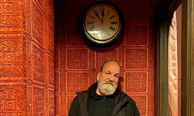 Ο Παντελής Γιαννουλάκης, ο θεμελιωτής του «ανεξήγητου» και του μυστηρίου μιλάει στο Newsbomb