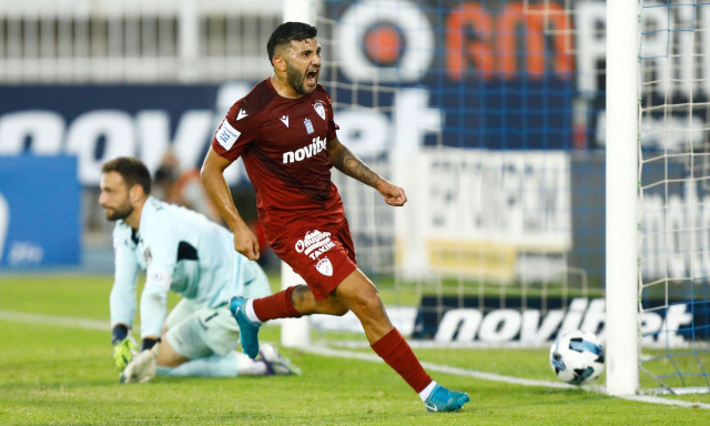 Super League: Ηρωϊκή ΑΕΛ, πήρε βαθμό από τον Ατρόμητο με παίκτη λιγότερο