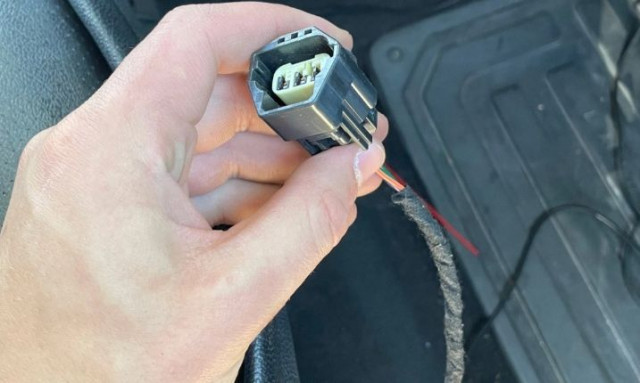 «Δεν μπορούσα να το πιστέψω»: Μηχανικός ξεσκεπάζει απάτη 6.000 ευρώ από αντιπροσωπεία αυτοκινήτων